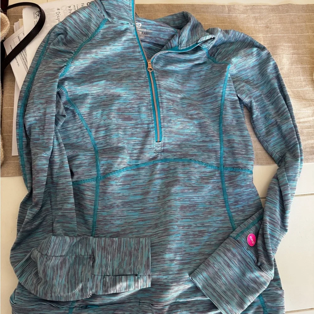 Half zip pullover - Picture 4 of 4